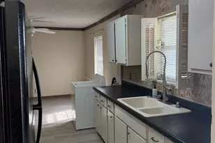 913 County Rd 1003A, Godley, TX 76044 - Photo 2