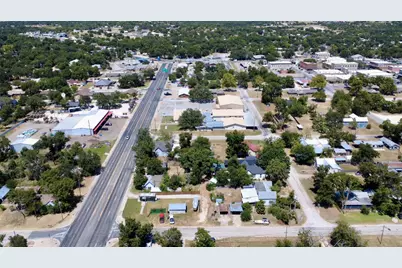 307 Walnut Street, Hico, TX 76457 - Photo 24