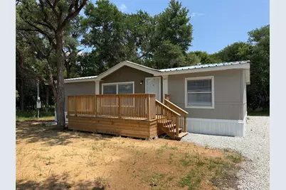 111 Shady Springs Drive, Bridgeport, TX 76426 - Photo 2