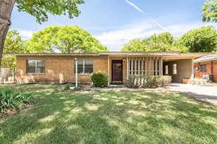 1203 Sunnybrook Dr, Irving, TX 75061 - Photo 4