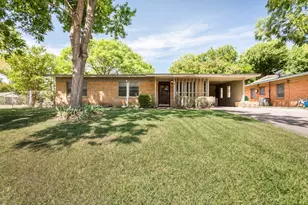 1203 Sunnybrook Dr, Irving, TX 75061 - Photo 2