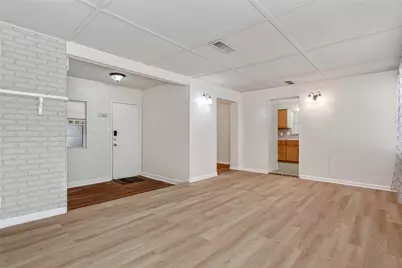 1203 Sunnybrook Drive, Irving, TX 75061 - Photo 14