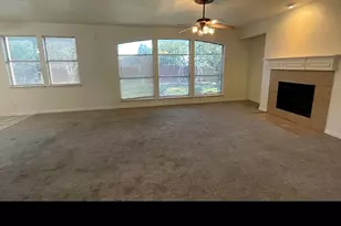720 Candle Meadow Blvd, DeSoto, TX 75115 - Photo 4