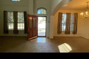 720 Candle Meadow Blvd, DeSoto, TX 75115 - Photo 2