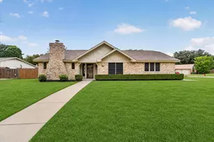 5817 Stone Dr, North Richland Hills, TX 76180 - Photo 1