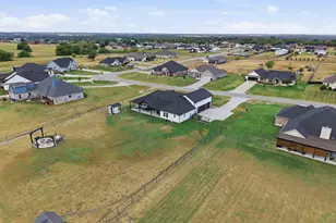 10216 Finch Rd, Sanger, TX 76266 - Photo 36