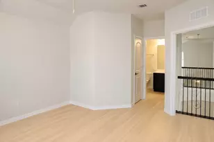 420 Windward Dr, Little Elm, TX 75068 - Photo 4
