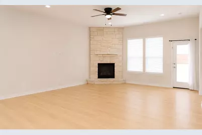 420 Windward Drive, Little Elm, TX 75068 - Photo 8