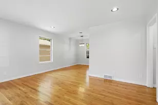 10243 San Juan Ave, Dallas, TX 75228 - Photo 4