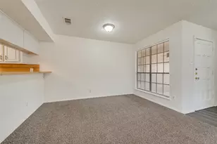 215/217 Silver Creek Dr, Duncanville, TX 75137 - Photo 20