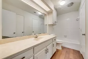 215/217 Silver Creek Dr, Duncanville, TX 75137 - Photo 28