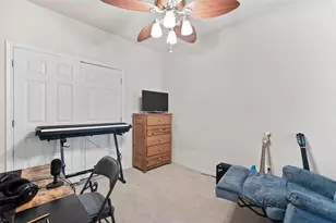 124 Castleridge Dr, Little Elm, TX 75068 - Photo 16