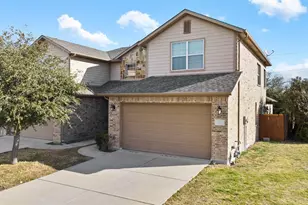 124 Castleridge Dr, Little Elm, TX 75068 - Photo 2
