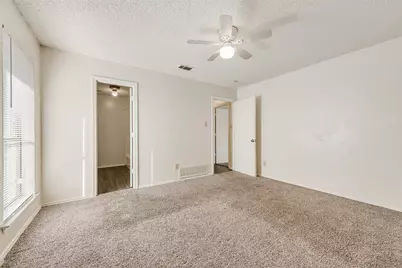 217 Silver Creek Drive, Duncanville, TX 75137 - Photo 14