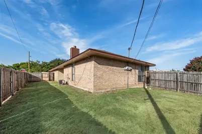 217 Silver Creek Drive, Duncanville, TX 75137 - Photo 22