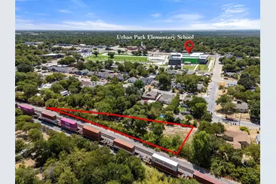 15 Wilkes Avenue, Dallas, TX 75227 - Photo 6