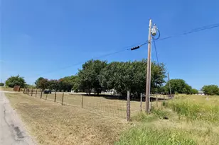 11309 County Rd 510, Venus, TX 76084 - Photo 2