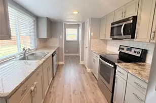 4817 Sprucewood Ln, Garland, TX 75044 - Photo 12