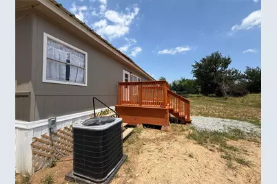 122 Little Valley Drive, Bridgeport, TX 76426 - Photo 4