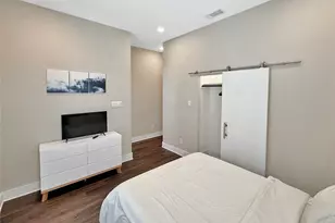 324 Feliks Gwozdz Pl, Fort Worth, TX 76104 - Photo 18