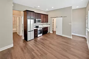 324 Feliks Gwozdz Pl, Fort Worth, TX 76104 - Photo 4