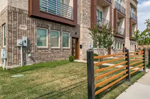 324 Feliks Gwozdz Pl, Fort Worth, TX 76104 - Photo 4
