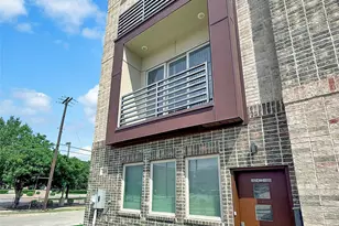 324 Feliks Gwozdz Pl, Fort Worth, TX 76104 - Photo 2
