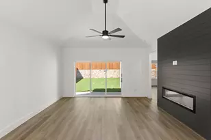 3052 Tamarack Trl, Van Alstyne, TX 75495 - Photo 10