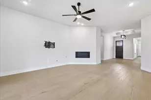 2816 Garrett Dr, Highland Village, TX 75077 - Photo 12