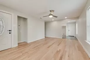 307 N 4th St, Crandall, TX 75114 - Photo 2