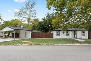 307 N 4th St, Crandall, TX 75114 - Photo 1