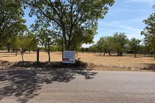 7748 County Rd 912, Godley, TX 76044 - Photo 1