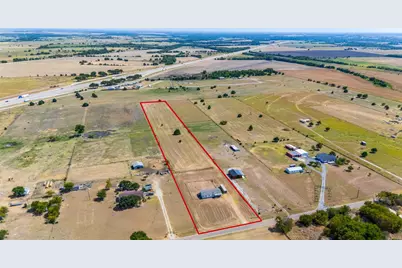 523 W Pecan Tree Road, Waxahachie, TX 75167 - Photo 1
