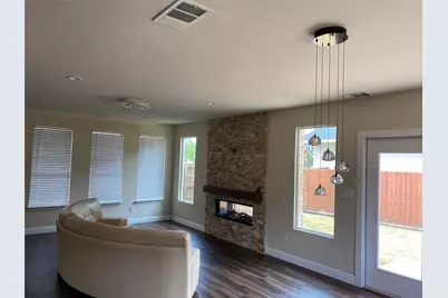 400 S Jefferson Street S, Irving, TX 75060 - Photo 6
