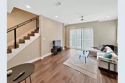 312 Feliks Gwozdz Place, Fort Worth, TX 76104 - Photo 12