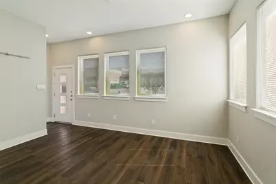 312 Feliks Gwozdz Place, Fort Worth, TX 76104 - Photo 10