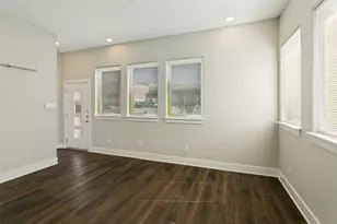 312 Feliks Gwozdz Pl, Fort Worth, TX 76104 - Photo 10