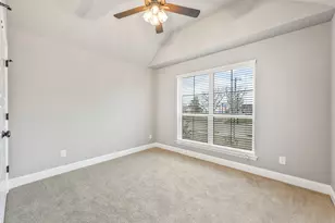 102 Clover Cir, Weatherford, TX 76086 - Photo 6