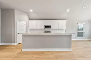 102 Clover Cir, Weatherford, TX 76086 - Photo 14