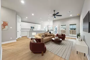 102 Clover Cir, Weatherford, TX 76086 - Photo 10