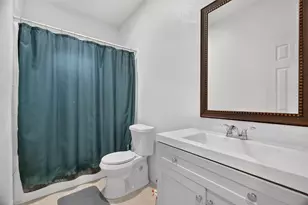 601 E Jefferson St, Waxahachie, TX 75165 - Photo 4