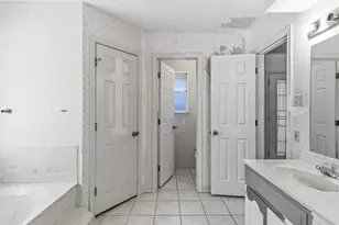 10505 Oak Creek Dr, Greenville, TX 75402 - Photo 28