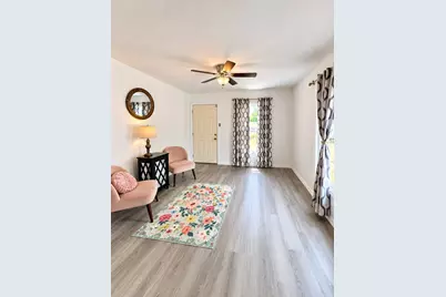 5536 Farnsworth Avenue, Fort Worth, TX 76107 - Photo 2