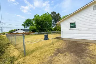5536 Farnsworth Ave, Fort Worth, TX 76107 - Photo 10