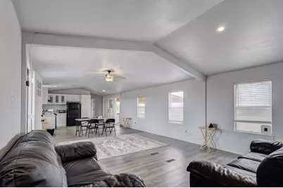 131 Clover Court, Hubbard, TX 76648 - Photo 12