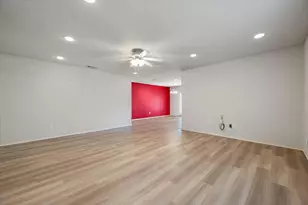 9917 Blue Bell Dr, Fort Worth, TX 76108 - Photo 10
