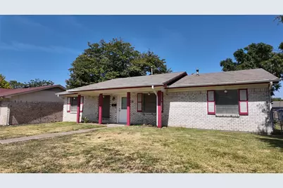 813 Waikiki Drive, Garland, TX 75043 - Photo 2