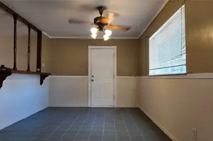813 Waikiki Dr, Garland, TX 75043 - Photo 6