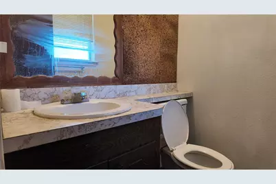 813 Waikiki Drive, Garland, TX 75043 - Photo 22