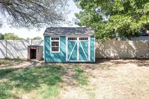 3904 Santa Cruz St, Granbury, TX 76049 - Photo 34